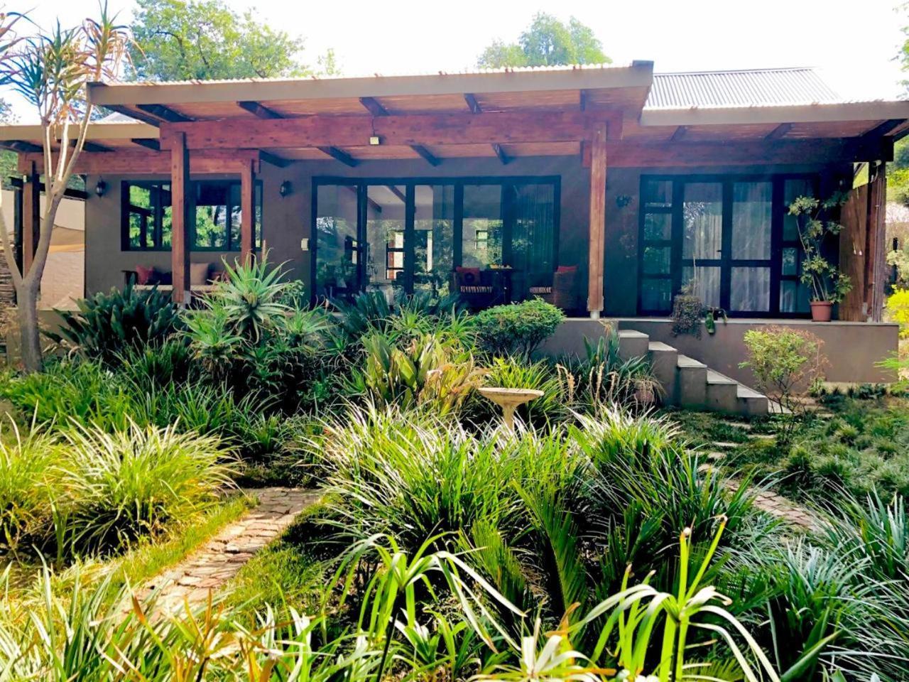 Sand River Guest House Johannesburg Exteriör bild